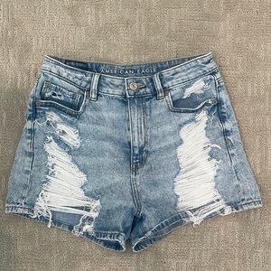 American Eagle denim mom shorts (size 2)